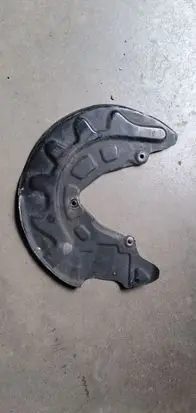 Volkswagen Golf VIII Front brake disc dust cover plate 5Q0615311G