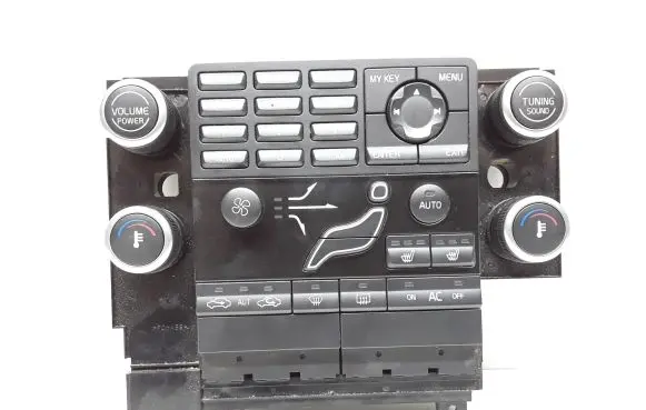 Volvo V70 Climate control unit 30782281