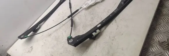 Volkswagen Golf Plus Front window lifting mechanism without motor