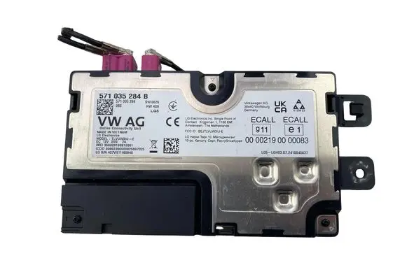 Volkswagen PASSAT B8 Bluetooth control unit module 571035284B