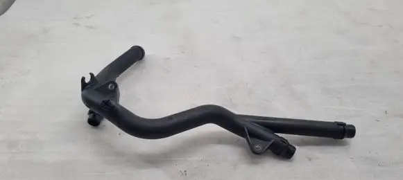 BMW 5 E39 Engine coolant pipe/hose 2247681 11532247681