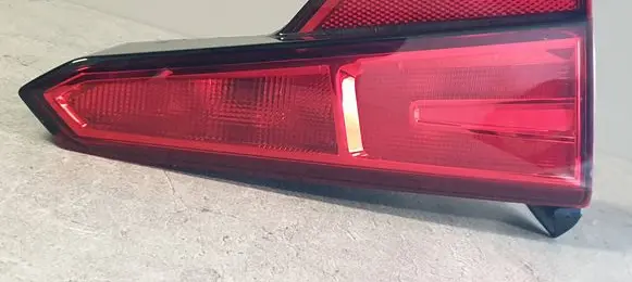 Audi A4 S4 B9 Tailgate rear/tail lights 8W5945075 2SA01224901 3000859