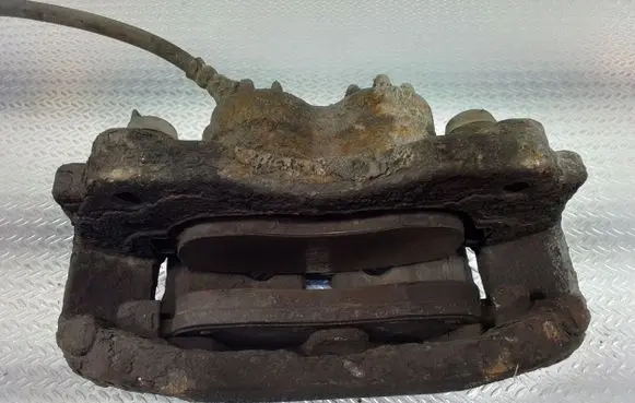Opel Movano B Front brake caliper 4419941 93167542