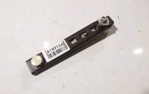 Renault Scenic II - Grand scenic II Seat belt adjustment rail 