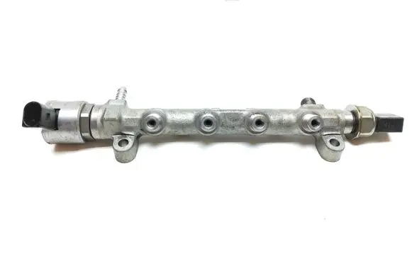 Volkswagen Tiguan Fuel main line pipe 04L089G 0189426