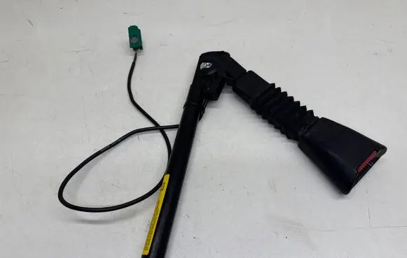 Opel Zafira A Front seatbelt buckle 24469053