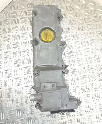 Opel Vectra C Rocker cam cover 13101754