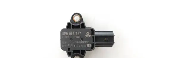 Audi A3 S3 8P Airbag deployment crash/impact sensor 8P0955557 071106 019982