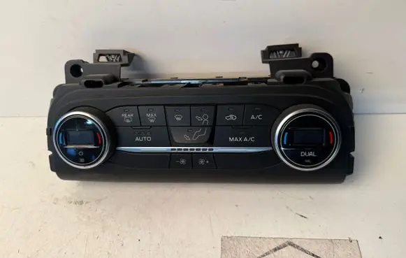 Ford Focus Climate control unit JX7T18C612AD 15313249 900261805003