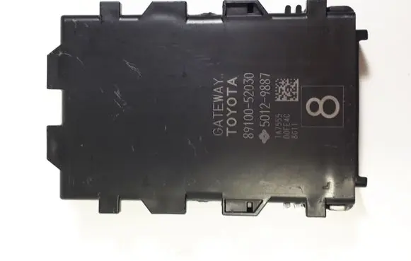 Toyota Yaris Gateway control module 8910052030 50129887