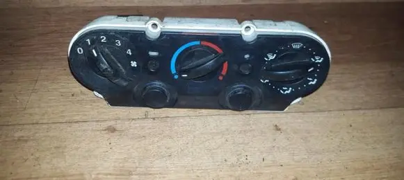 Ford Fiesta Climate control unit 2s6h18549bd