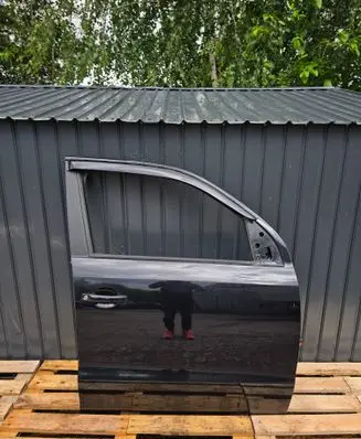 Volkswagen Amarok Front door