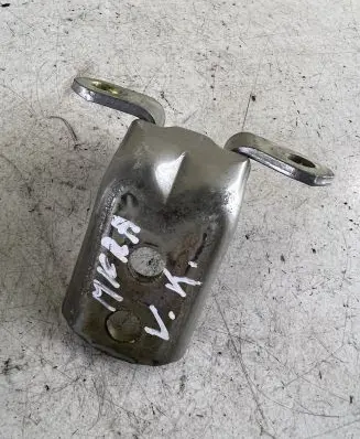 Nissan Micra Front door upper hinge