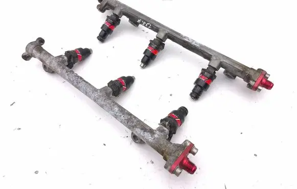 Mitsubishi 3000 GT Fuel injectors set 
