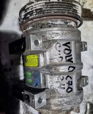 Volvo C70 Air conditioning (A/C) compressor (pump) 9171703 086A664774