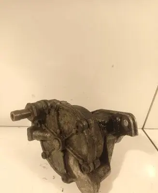 Volvo S70 V70 V70 XC Vacuum pump 074145100