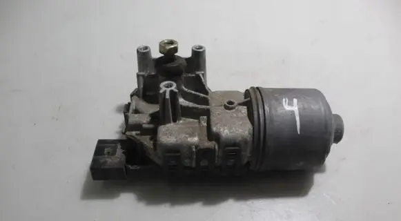 Skoda Fabia Mk1 (6Y) Wiper motor 0390241524