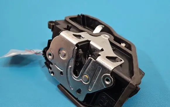BMW X6 E71 Rear door lock 7276686 IMPRK1541533