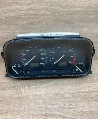 Volkswagen Golf III Speedometer (instrument cluster) 1H6919033H