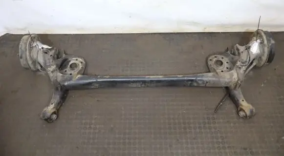 Toyota Yaris Rear beam 