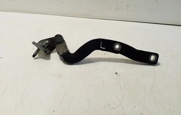Audi TT TTS Mk2 Tailgate/trunk/boot hinge 8J8827299A