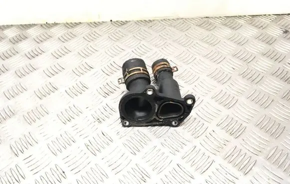 Ford Mondeo MK IV Thermostat/thermostat housing 2S6G9K478BB