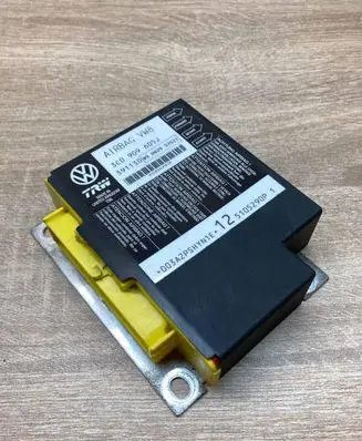 Volkswagen PASSAT B6 Airbag control unit/module 3C0909605J 39113009