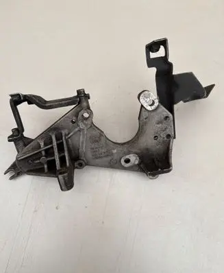 Audi A8 S8 D3 4E Fuel pump bracket 059130147H ADR2