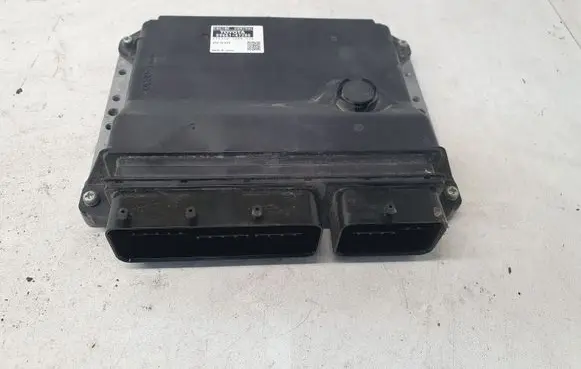 Toyota Prius (XW30) Engine control unit/module 8966147280 2753007394