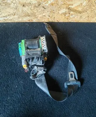 Audi A5 8T 8F Front seatbelt 8F1857705