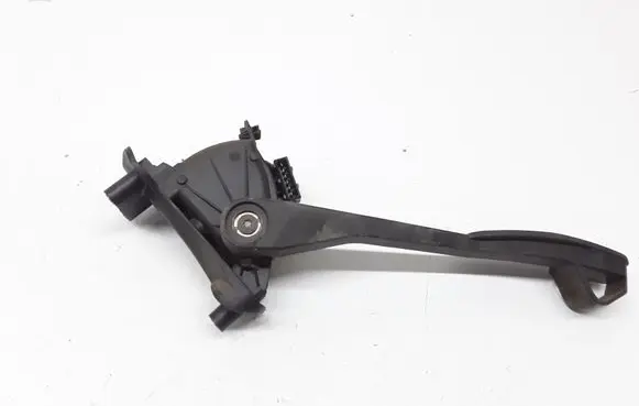 Volvo S80 Accelerator throttle pedal 9496822