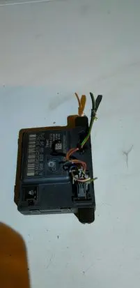 Mercedes-Benz Sprinter W906 Front door soft close latching motor (coupe) A9068203926
