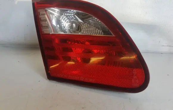 Chrysler Sebring (JS) Tailgate rear/tail lights 04389493