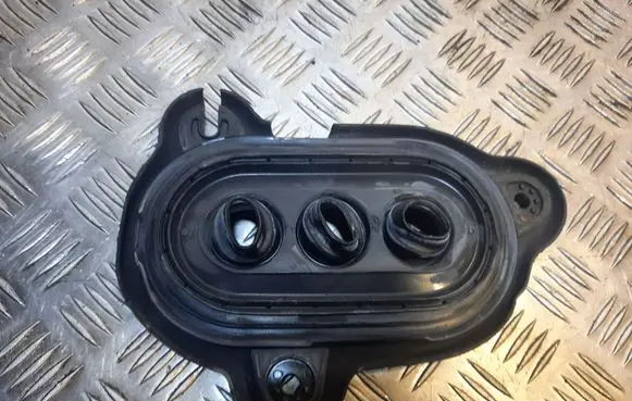 BMW 7 F01 F02 F03 F04 Other engine bay part 64119115380 9115380