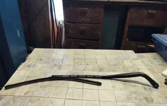 Citroen C4 I Windshield/front glass wiper blade 9650103880 14537E3