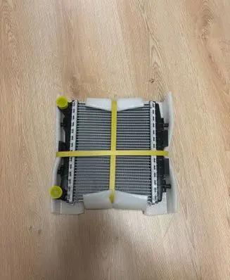Mercedes-Benz S W223 Coolant radiator A0995003701