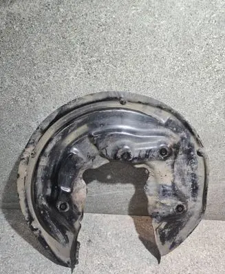 Volkswagen Tiguan Rear brake disc plate dust cover 5N0615612D