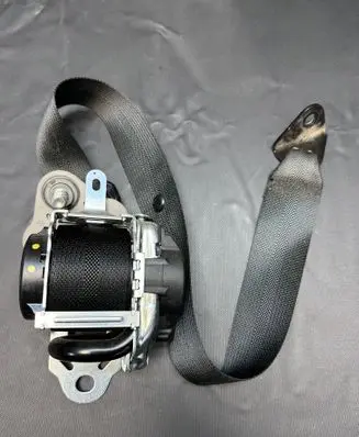 Toyota Hilux (AN120, AN130) Rear seatbelt 631666200B 6254330B 631096200E