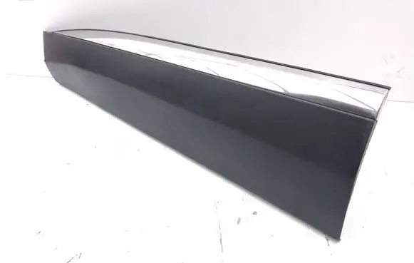 Peugeot 5008 II Front door trim (molding) 9811404277