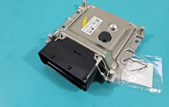 Hyundai i30 Central body control module 296102U661 IMPRK1563145