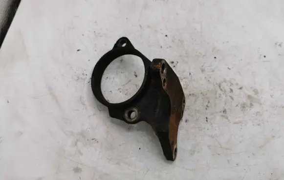 Toyota Auris 150 other engine part NOCODE