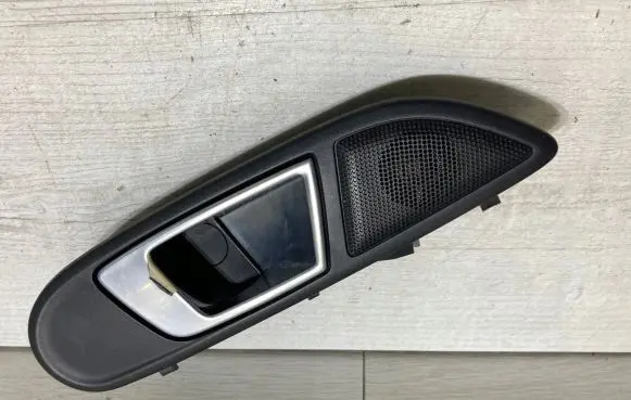 Front door interior handle