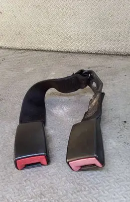 BMW 1 E81 E87 Rear seatbelt buckle 9117251 603854000F