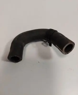 Mercedes-Benz CLA C117 X117 W117 Engine coolant pipe/hose A2702031582