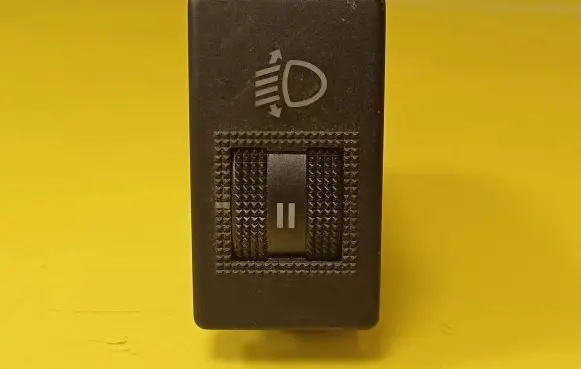 Audi A4 S4 B5 8D Headlight level height control switch 8D0941301