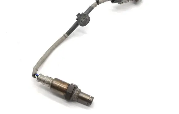 Toyota Avensis T270 Lambda probe sensor 8946720100