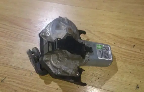 Rear window wiper motor