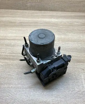 Toyota Auris 150 ABS Pump 4451002110 0265800527
