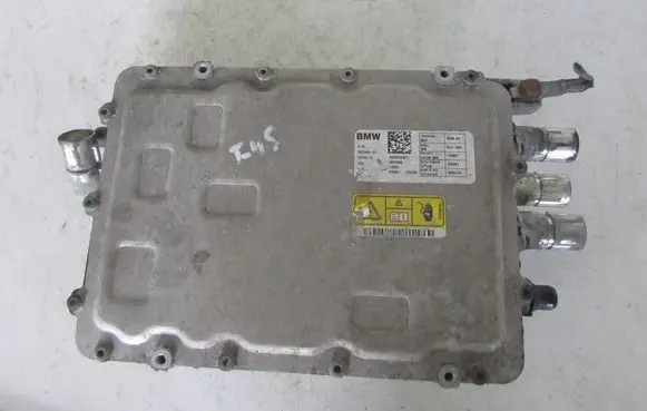 BMW 2 F45 Voltage converter inverter 8697850 1X869785001 28572065