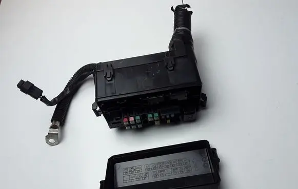 Nissan Micra K14 Fuse module 243875FA0B